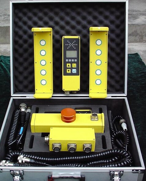 摊铺机平衡梁厂家